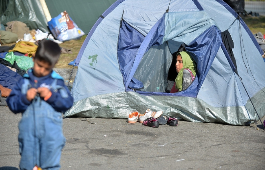 Słowacja zaskarża decyzję o relokacji uchodźców
