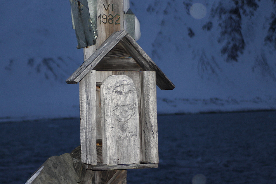 Krzyż na końcu świata, czyli polskie sanktuarium na Spitsbergenie - zdjęcie w treści artykułu nr 2