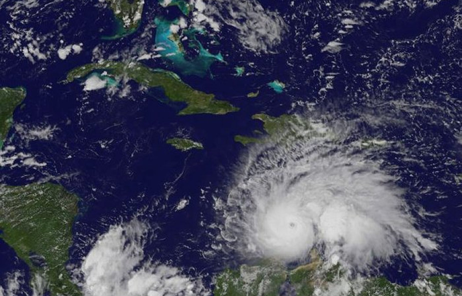 Potężny huragan Matthew zbliża się do Jamajki