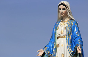 Maryja, Królowa nasza i świata - RV