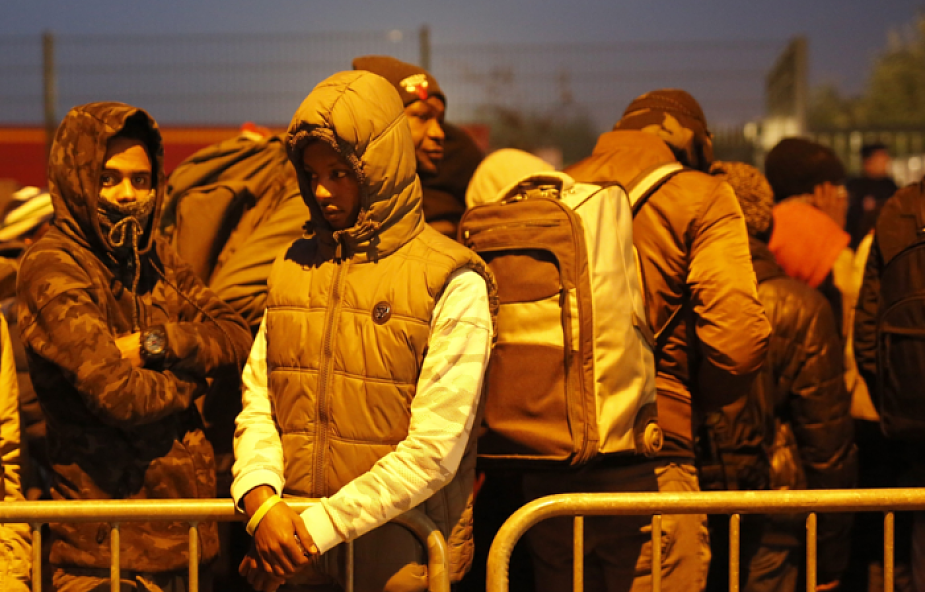 Francja: ewakuacja obozu migrantów 