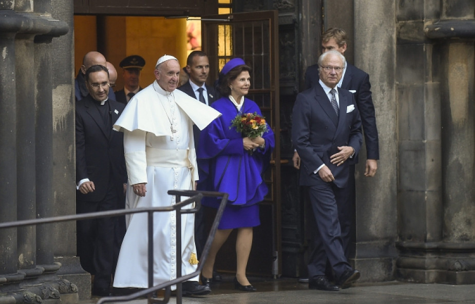Szwedzka prasa bez entuzjazmu wobec papieskiej wizyty