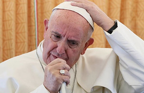 Papież w samolocie: przed uchodźcami nie wolno zamykać serca