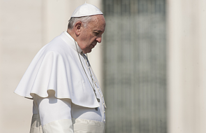 Franciszek zachęca do solidarności z Kościołami prześladowanymi