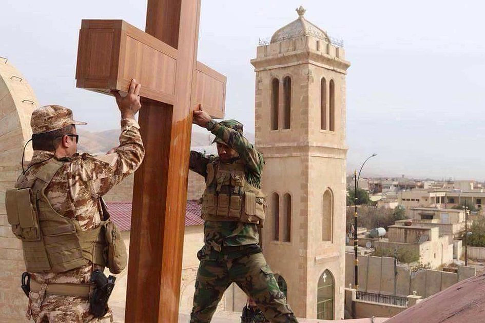 Irak: katolicy wracają do zniszczonego kościoła - zdjęcie w treści artykułu nr 1