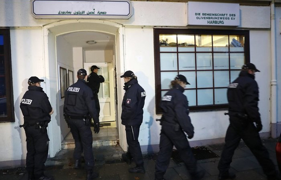 Niemcy: policyjna akcja przeciw salafitom
