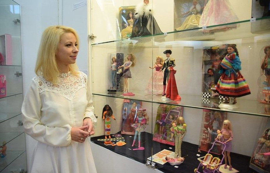 Lalki Barbie na ratunek uzależnionej młodzieży