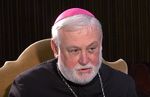 Abp Gallagher: Watykan opowiada się za pokojem na wyspie