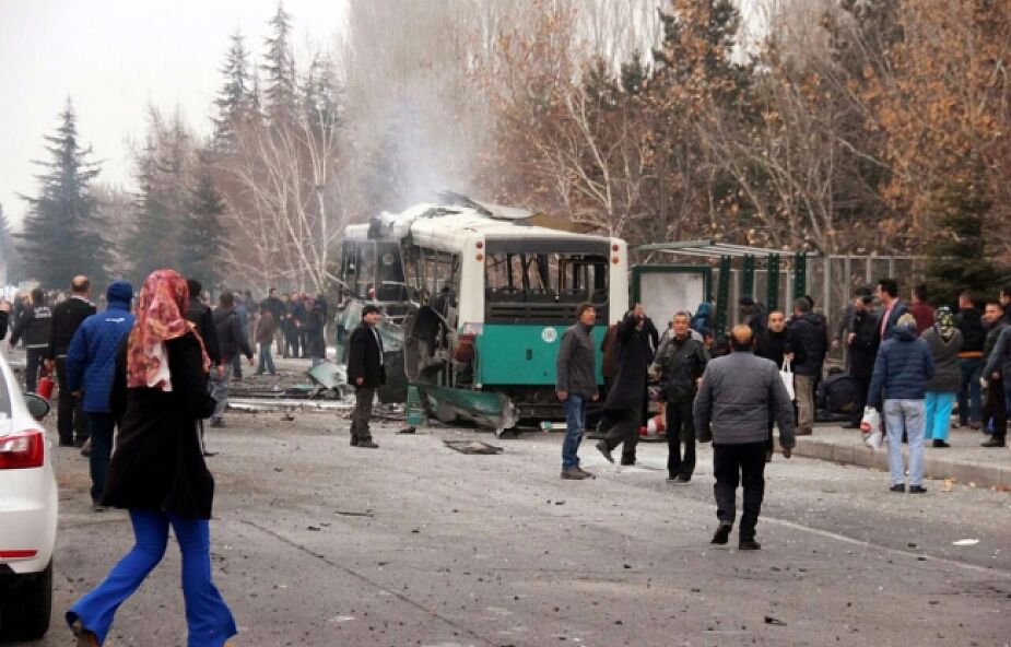 Turcja: zamach bombowy, zginęło 13 żołnierzy