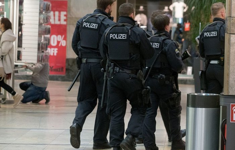 Niemcy: nieudany zamach na centrum handlowe