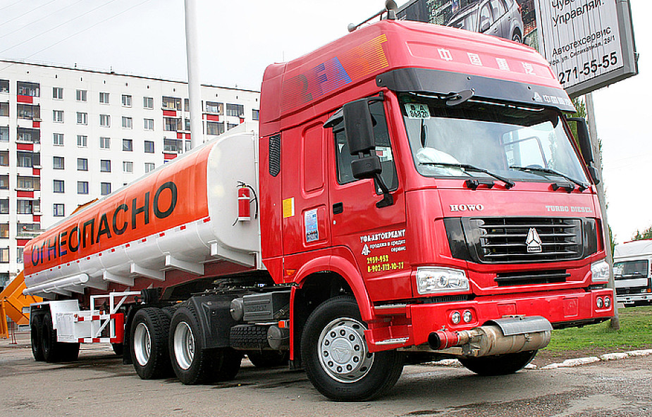 Kreml o zakazie przejazdu dla rosyjskich ciężarówek