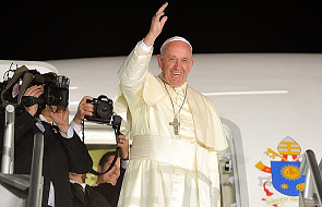 Papież w samolocie: o czym rozmawiano?