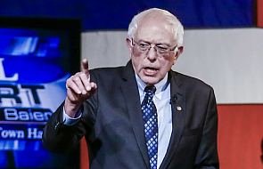 USA: Sanders tłumaczy się z pochwał pod adresem Castro