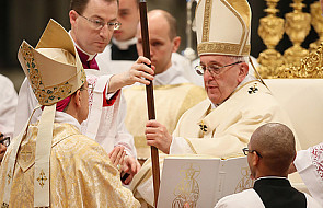 Papież do biskupów: patrzcie ludziom w oczy