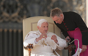 "Benedykt XVI jest jak świeca, która powoli gaśnie"