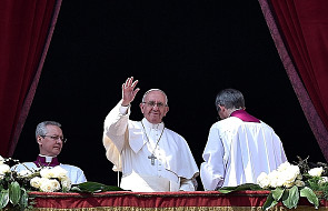 Papież udzielił wielkanocnego błogosławieństwa Miastu i Światu