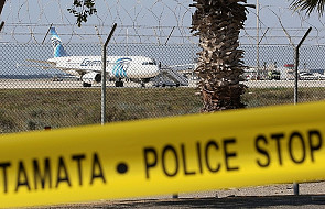 EgyptAir: negocjacje z porywaczami