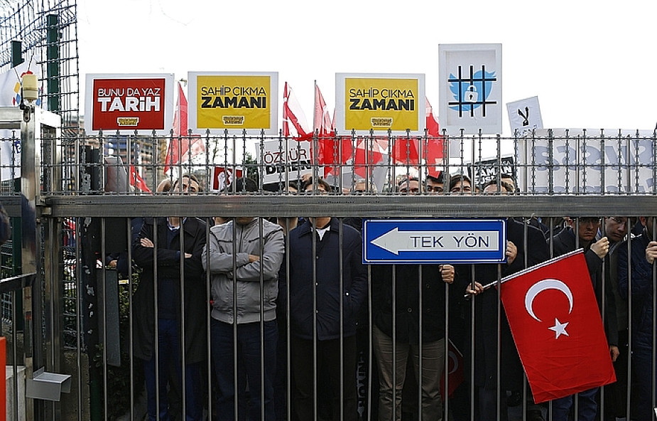 Turcja: sądowy nadzór nad gazetą