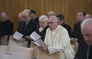 Przecieki z papieskich rekolekcji