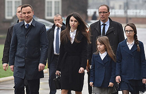 Prezydent Duda na grobie Lecha i Marii Kaczyńskich