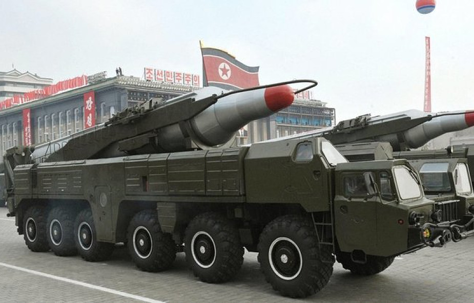 Korea Płn. rozmieściła nowe wyrzutnie rakiet na wybrzeżu