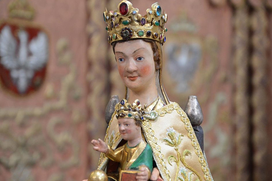 Unikatowe odkrycie przy renowacji figury Matki Bożej - zdjęcie w treści artykułu nr 2