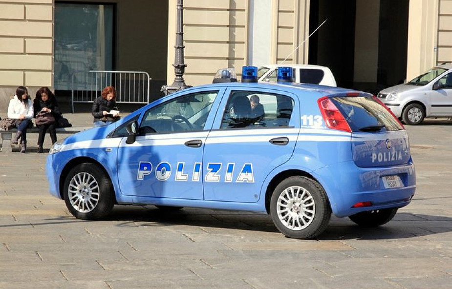Włochy: fałszywi policjańci okradający turystów