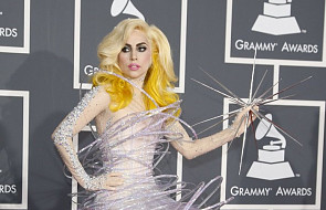"Bóg nigdy nie jest kwestią mody". Lady Gaga odpowiada katolickiemu portalowi