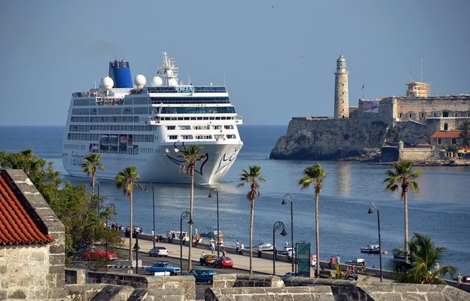 Pierwszy od dekad statek wycieczkowy zawinął do Hawany