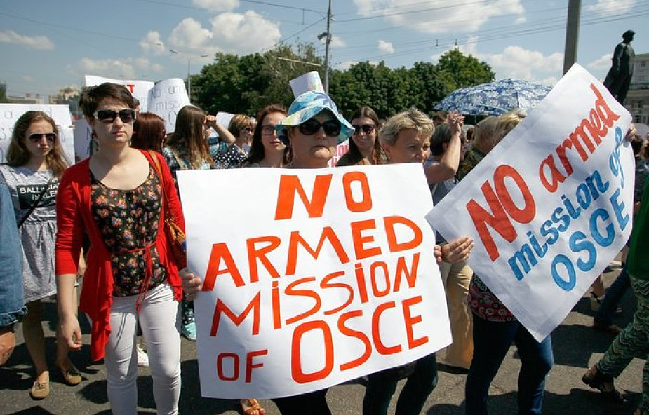 Donieck: protest "Nie dla zbrojnej misji OBWE"