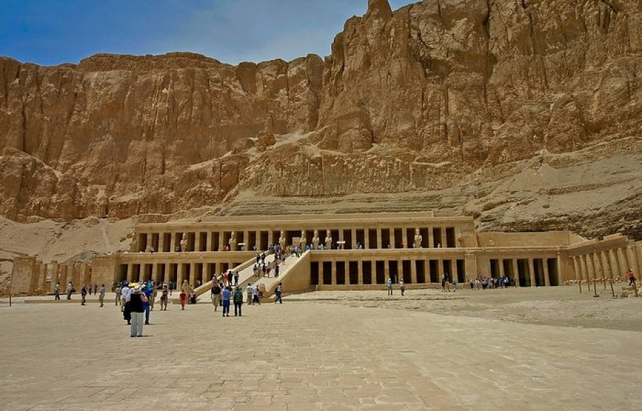 Egipt: Polacy pomogli w odbudowie świątyni Hatszepsut