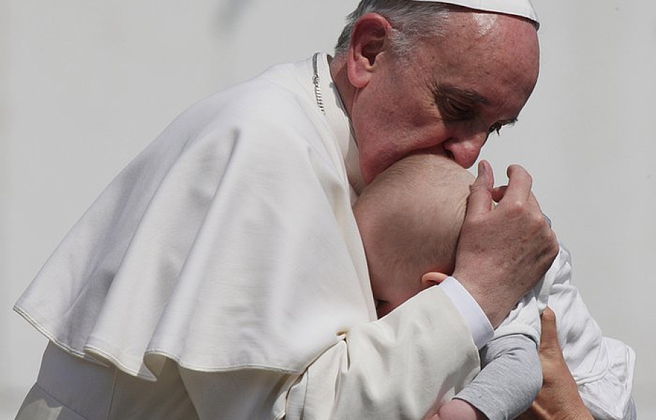 Papież modlił się za polskiego bezdomnego