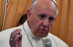 Papież: chrześcijanie powinni przepraszać nie tylko za stosunek do gejów