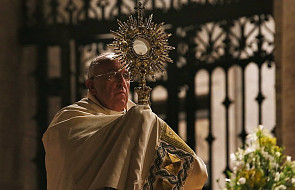 Franciszek o adoracji Najświętszego Sakramentu