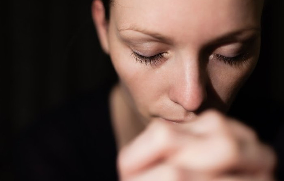 10 porad jak się modlić o uzdrowienie