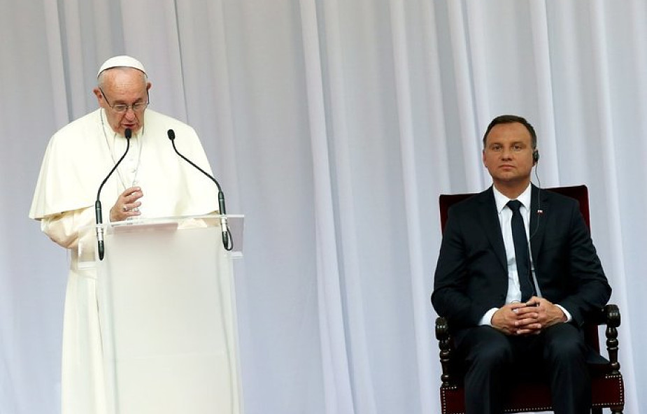 ŚDM: Franciszek apeluje o gotowość przyjęcia uciekinierów