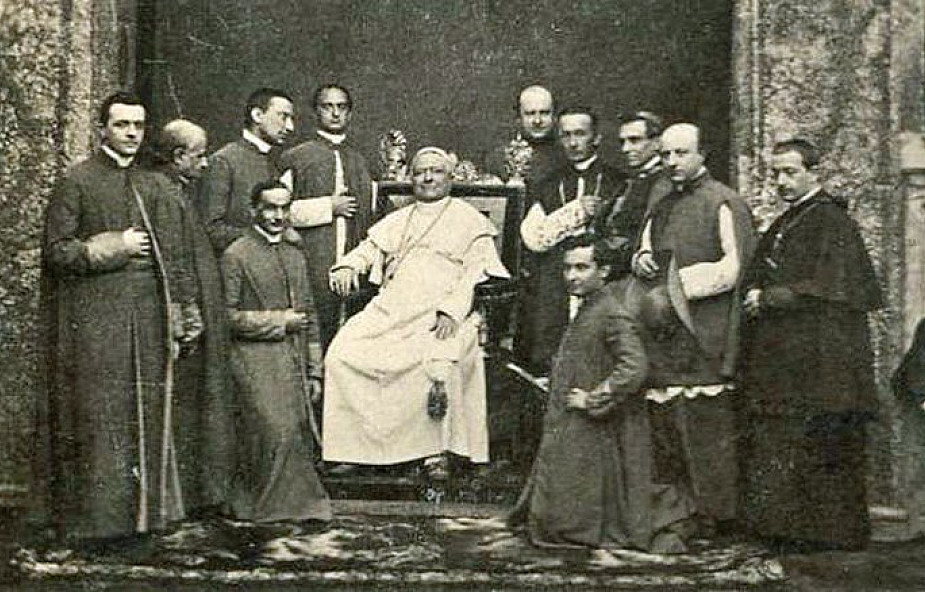 Najstarsze zdjęcie papieża [GALERIA]