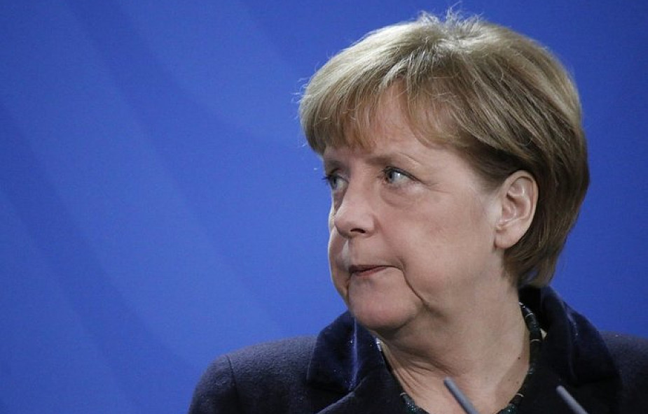 Niemcy podzieleni w ocenie polityki Merkel