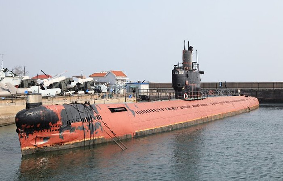 Senkaku: chińskie okręty podwodne w nowej bazie