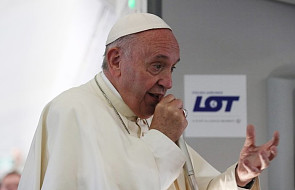 Pełny zapis konferencji prasowej papieża w samolocie do Rzymu