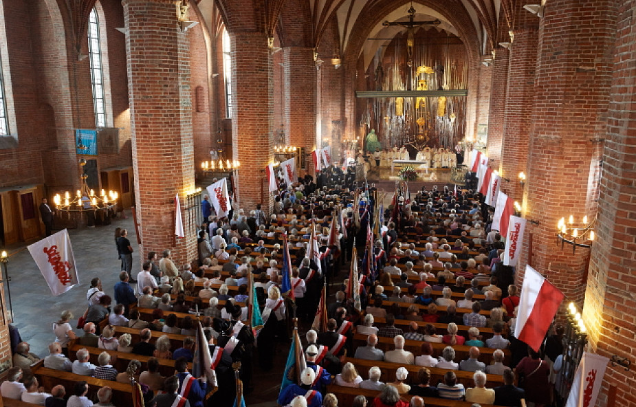 W Gdańsku rozpoczęła się msza w rocznicę Sierpnia'80