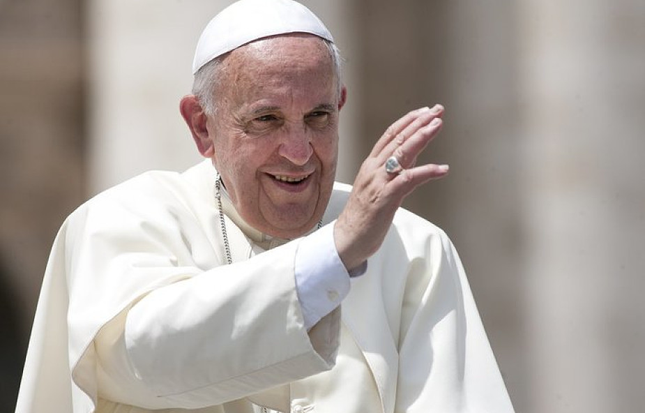 Papież Franciszek otrzymał Księgę Modlitw