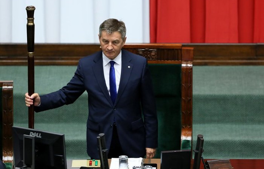 Kuchciński zostaje, Sejm odrzucił wniosek PO