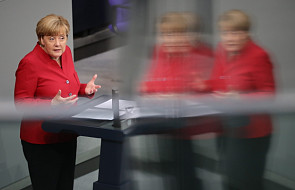 Merkel broni w Bundestagu swojej polityki migracyjnej