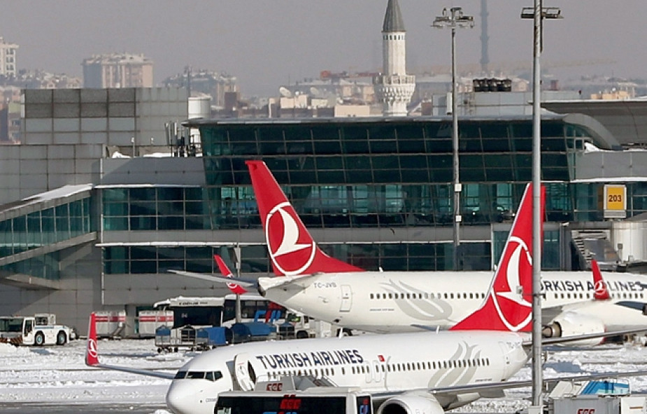 Katastrofa tureckiego samolotu; rośnie liczba ofiar