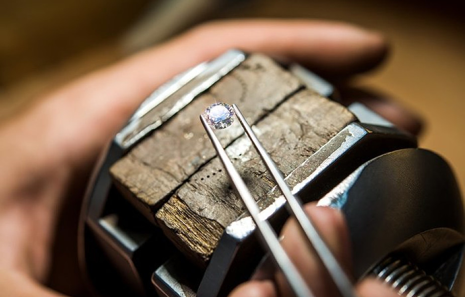 W Holandii zatrzymano 7 osób w związku z kradzieżą diamentów