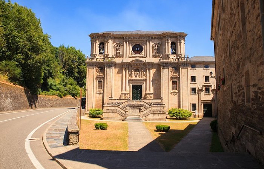 Hiszpania: z braku powołań i środków znikają stare klasztory