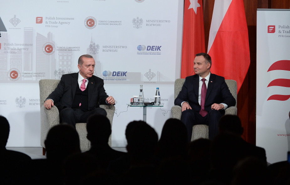 Erdogan o akcesji do UE: nie wódźcie nas dalej za nos; Duda: Polska popiera Turcję