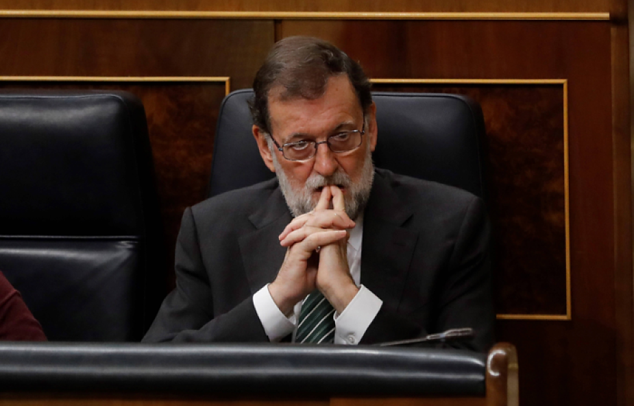 Premier Hiszpani apeluje do władz Katalonii o rozwagę