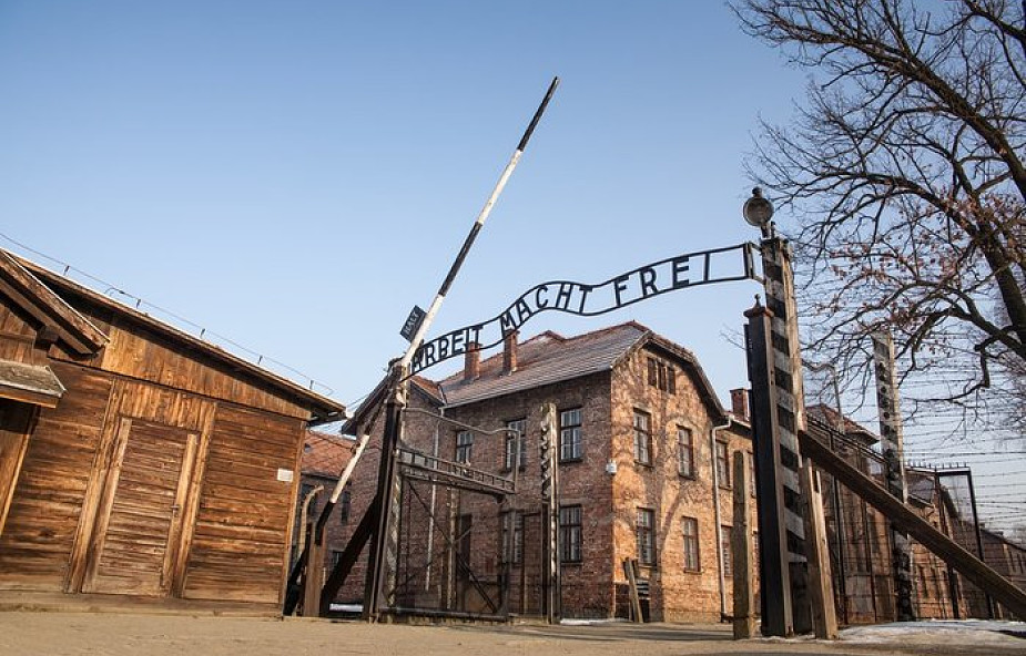 Niemiecki dziennik: ponad połowa uczniów w wieku 14-16 lat nic nie wie o Auschwitz